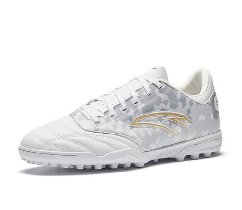 Best Soccer Shoes for Wide Feet